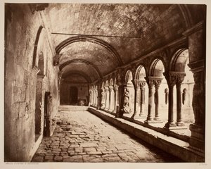 Arles। क्लोइटर सेंट ट्रोफ़ाइम (उत्तर गैलरी)