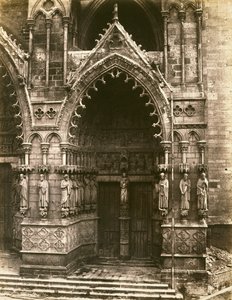 वर्जिन का द्वार, अमीन्स कैथेड्रल, c.1856 (नमकीन पेपर प्रिंट) द्वारा एडौर्ड डेनिस बाल्डस