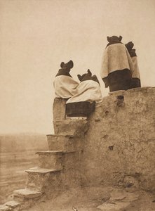 नर्तकियों को देखना, 1906। द्वारा एडवर्ड शेरिफ कर्टिस