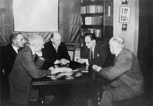 टेलीपैथी में एक प्रयोग, हैरी प्राइस लाइब्रेरी, 1933 द्वारा अंग्रेजी फोटोग्राफर