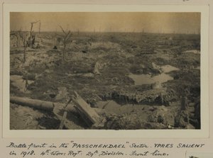 "PASSCHENDAEL" सेक्टर में बैटलफ्रंट, 1918 में YPRES सैलिएंट, 4 था। Worc: Regt: 29 वां डिवीजन, फ्रंट लाइन द्वारा अंग्रेजी फोटोग्राफर