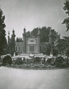 क्रेमोर्न गार्डन, लंदन: आतिशबाजी मंदिर द्वारा अंग्रेजी फोटोग्राफर