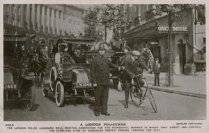 लंदन पुलिसकर्मी। पोस्टकार्ड 4 जुलाई 1913 को भेजा गया। द्वारा अंग्रेजी फोटोग्राफर