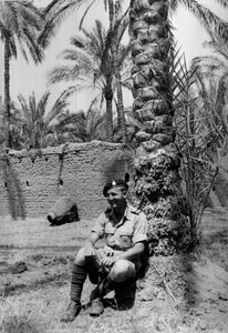 लुइस कोहेन, मेजर WHJ सेल, 1943 द्वारा संकलित एक एल्बम से द्वारा अंग्रेजी फोटोग्राफर