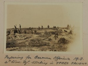 जर्मन 1918 आक्रामक 1918 के लिए तैयारी करना। 4 वां वर्स्क: आरजीटी। YPRES SALIENT में कार्य करना द्वारा अंग्रेजी फोटोग्राफर