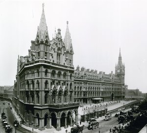सेंट पैनक्रास रेलवे स्टेशन; अप्रैल 1899 से तस्वीर द्वारा अंग्रेजी फोटोग्राफर