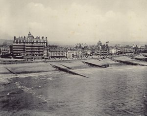 द मरीन एंड रॉयल परेड द्वारा अंग्रेजी फोटोग्राफर