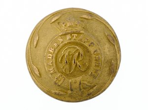 बटन, मद्रास स्टाफ कोर, 1861-1876। द्वारा अंग्रेजी स्कूल