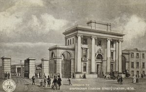 1838 में बर्मिंघम (कर्ज़न स्ट्रीट) स्टेशन पर प्रवेश द्वारा अंग्रेजी स्कूल
