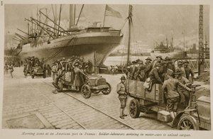 फ्रांस में एक अमेरिकी बंदरगाह पर सुबह का दृश्य: 1914-19 में कार्गो को उतारने के लिए मोटर कारों में पहुंचे सैनिक मजदूर द्वारा अंग्रेजी स्कूल