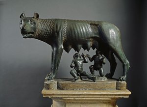 कैपिटोलिन वुल्फ (कांस्य मूर्तिकला, 500 ईसा पूर्व) द्वारा इट्रस्केन