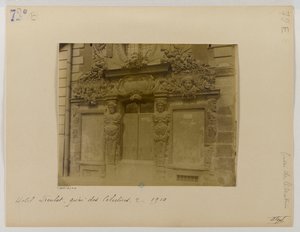 दरवाजा, सड़क का अग्रभाग, Hôtel de Fieubet (Hôtel de la Valette, Massillon स्कूल), 2 quai des Célestins, 4th arrondissement, पेरिस द्वारा यूजेन एटगेट