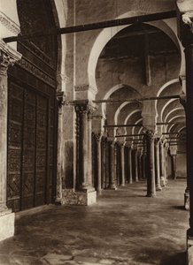  द्वारा यूरोपीय फोटोग्राफर