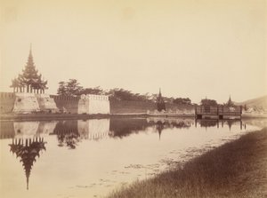 मॉट और ब्रिज, मांडले के साथ शहर की पूर्वी दीवार द्वारा फेलिस बीटो