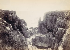 [सीस्केप के साथ रॉकी इनलेट], 1870। द्वारा फ्रांसिस बेडफोर्ड