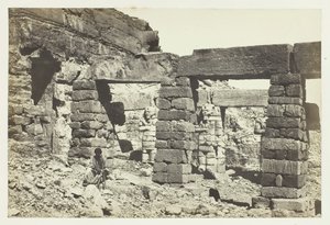नूबिया, 1857 में सर्फ़ हुसैन के मंदिर का पोर्टिको। द्वारा फ्रांसिस फ्रिथ