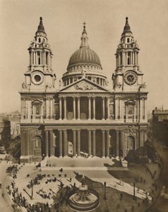 ग्रेट चर्च पुराने सेंट पॉल की साइट पर Wren द्वारा निर्मित, c1935।
