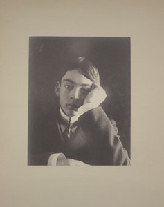 चेहरे के साथ हाथ में सूट लड़का, c.1896