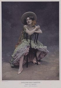 लिसे बेरी, फ्रांसीसी अभिनेत्री (रंगीन फोटो) द्वारा French Photographer