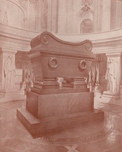 पेरिस: सरकोफैगस और नेपोलियन का मकबरा (बी/डब्ल्यू फोटो) द्वारा फ्रेंच फोटोग्राफर