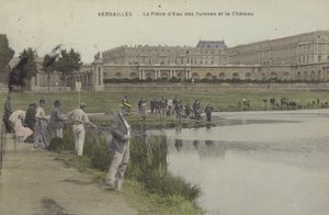 Versailles, La Piece D'Eau Des Suisses में मछली पकड़ना (रंगीन फोटो) द्वारा फ्रेंच फोटोग्राफर