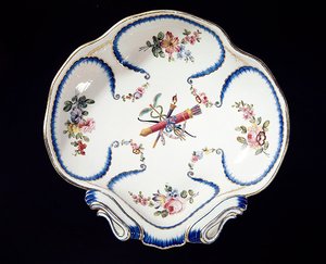 धनुष और तीरों से सजे सेरेस प्लेट, 1762 (शुल्क) द्वारा फ्रेंच स्कूल