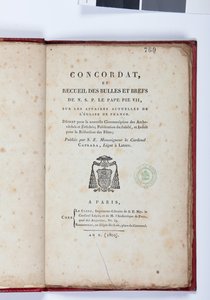 जियोवानी बतिस्ता कैप्रारा, पेरिस, चेज़ ले क्लर्स, 1802 (मुद्रित पत्र) द्वारा प्रकाशित एनएसपी पोप पायस VII के बुल्स और स्पॉट्स के कॉनकॉर्ड और संग्रह का शीर्षक पृष्ठ द्वारा फ्रेंच स्कूल