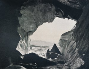 पेनेलोप प्वाइंट, 1912, 1913 के तहत गुफा में शिविर