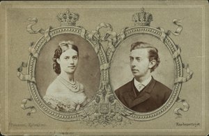 रूस के ग्रैंड ड्यूक निकोलस अलेक्जेंड्रोविच 1843-1865 और डेनमार्क की राजकुमारी डागमार, 1865। द्वारा जॉर्ज एमिल हैनसेन