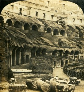 द इंटीरियर ऑफ़ द कोलोसियम, रोम, इटली, c1909।