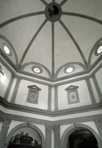 Giuliano da Sangallo (1445-1516) द्वारा परियोजना पर निर्मित अष्टकोणीय बलिदान का दृश्य