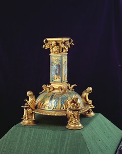 सेंट बर्टिन के क्रॉस का आधार, अब्बाय सेंट-बर्टिन से, c.1180 (सोने का पानी चढ़ा हुआ कांसे का अनमोल मीना) (204570 und 232624-25 देखें)