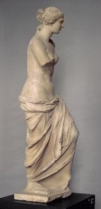 वीनस डी मिलो, साइड व्यू, ग्रीक, हेलेनिस्टिक काल, c.100-130 ईसा पूर्व (संगमरमर) (सामने के दृश्य के लिए 14152 देखें)