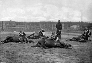 4 9 क्वींस ओन हसर्स की एक पार्टी ने शानदार प्रदर्शन किया, 1896। द्वारा ग्रेगरी और सह