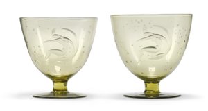 दो &39;ला लूना&39; (द मून) उत्कीर्ण चेसिस, c.1930 (हैंड-ब्लो ग्लास) द्वारा गुइडो बालसामो स्टेला