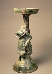 प्रारंभिक चीनी मिट्टी के बर्तनों का दीपक, कब्र कला, हान राजवंश, 25-220 ईस्वी (सिरेमिक)