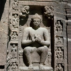 बुद्ध, गुफा में नक्काशीदार मूर्ति १९ द्वारा इंडियन स्कूल