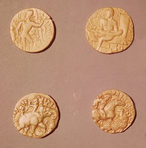 दिनार की समुद्रगुप्त (335-375) और कुमारगुप्त मैं (415-454) (सोना)