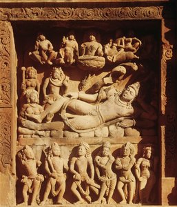 विष्णु के मंदिर से नाग, शेषा पर विष्णु का चित्रण करते हुए राहत, 500 ईस्वी सन्