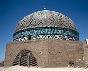 यज़्दी की जमीह (जाम) मस्जिद के गुंबद का दृश्य द्वारा इस्लामी स्कूल