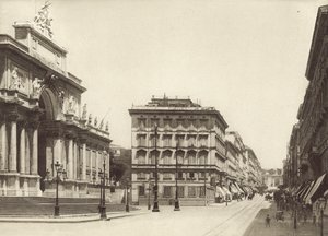 नेशनल स्ट्रीट द्वारा इतालवी फोटोग्राफर
