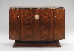 साइडबोर्ड, c.1925