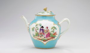 वॉर्सेस्टर चायदानी और कवर, c.1770