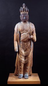 जुइचिमेन कन्नन (ग्यारह सिर वाले कन्नन), हीयन काल, 10 वीं शताब्दी की शुरुआत (पॉलीक्रोम के निशान के साथ ठोस लकड़ी के ब्लॉक निर्माण) द्वारा जापानी स्कूल