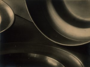 रचना, 1923 (जिलेटिन सिल्वर फोटोग्राफ) द्वारा जैरोमीर चिंगारी