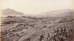 लालपुरा के ऊपर नदी घाटी बसौले की ओर देख रही है, c.1878 (फोटो) द्वारा जोहान हल्समैन