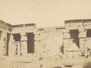 मेदिनीत हाबू, सिकंदरा कोर्ट द्वारा जॉन ब्यासली ग्रीन
