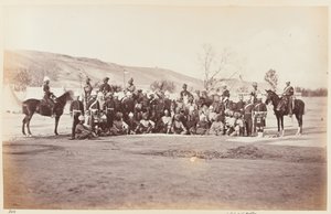 ; सहायक एडजुटेंट जनरल के साथ प्रोवोस्ट-मार्शल और स्टाफ , 1879 लगभग द्वारा जॉन बर्क
