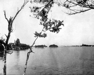 द थाउज़ेंड आइलैंड्स, सेंट लॉरेंस नदी, कनाडा, 1893। द्वारा जॉन एल। स्टोडर्ड