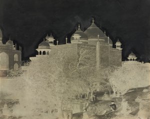 ताजमहल, चित्रा के साथ रेस्ट-हाउस का बैक व्यू, सी। 1858-1862।
